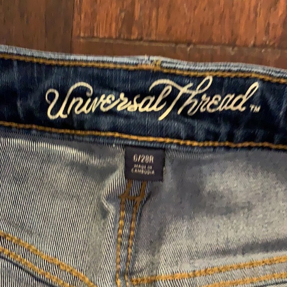 Universal Thread Jeans - Picture 5 of 6